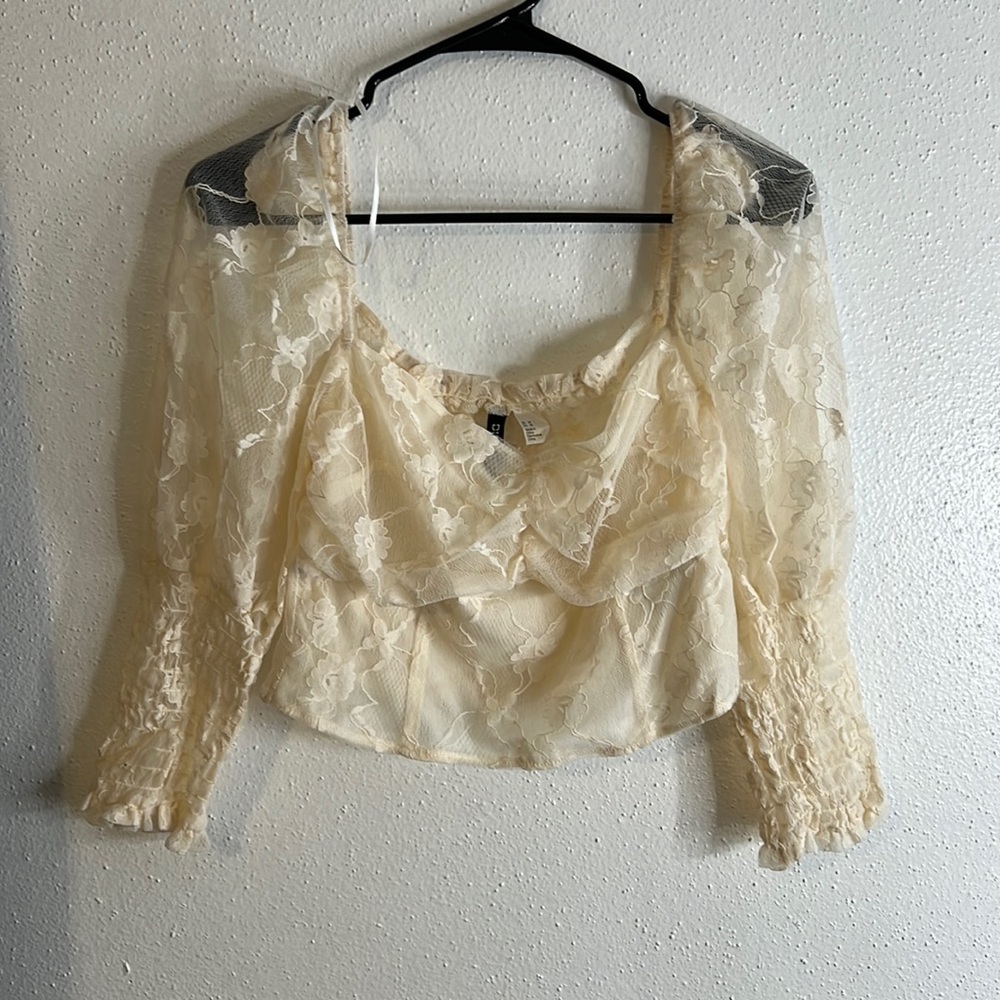 Women’s see-through H&M cropped blouse